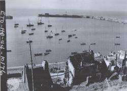 Granville bombardements port 1944 2